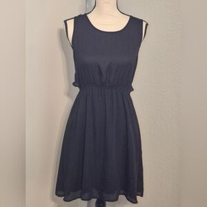 Elegant Black Sleeveless Dress